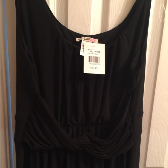 Dress - Picture 2 of 2